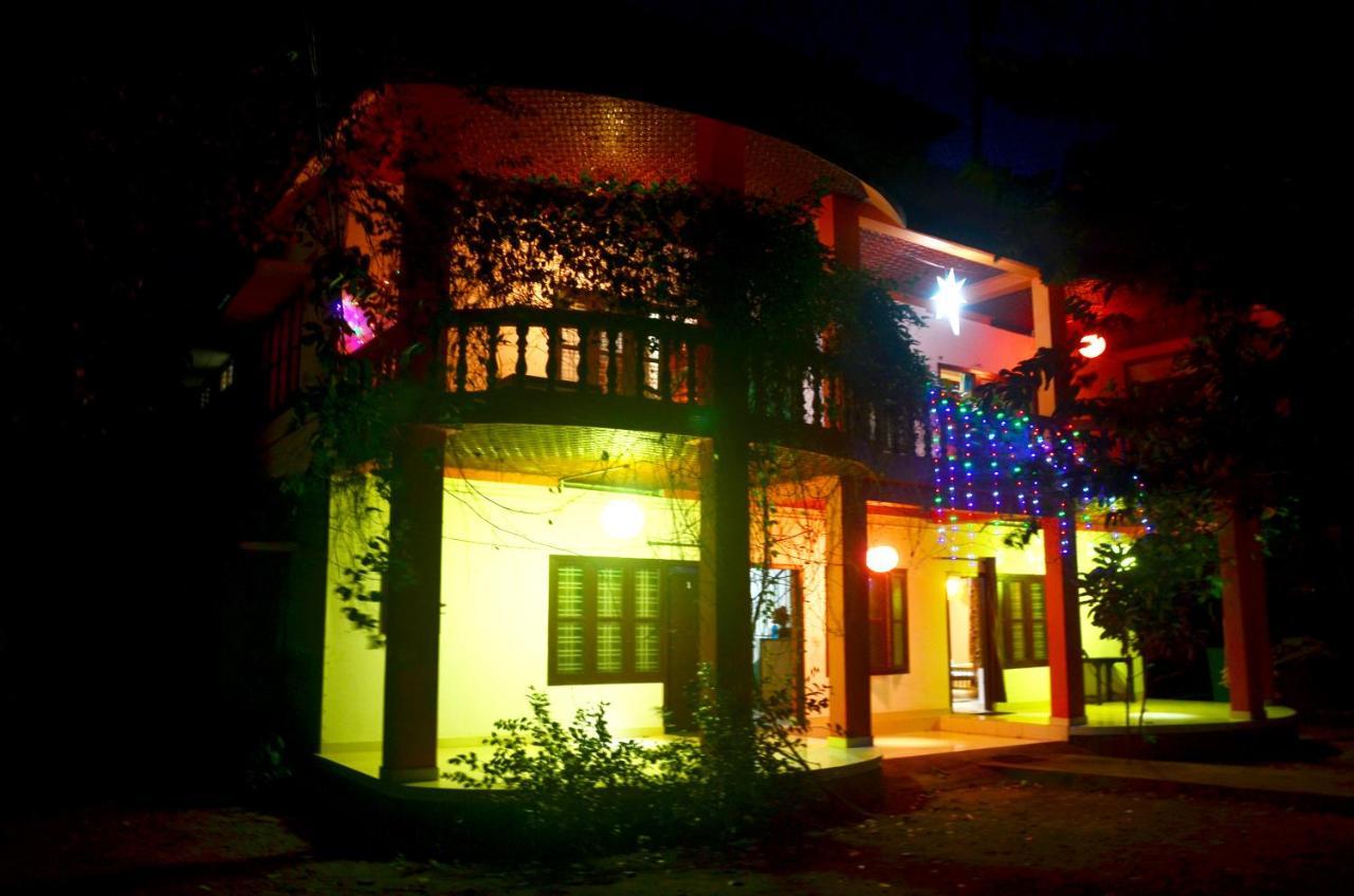Silver Sand Guest Home Varkala Exteriör bild
