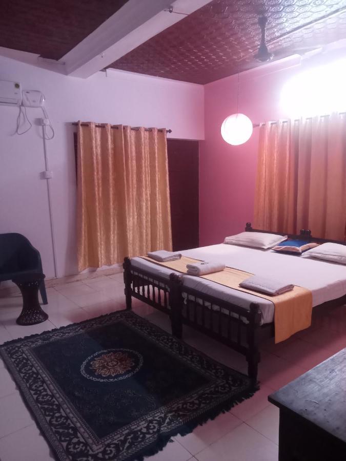 Silver Sand Guest Home Varkala Exteriör bild